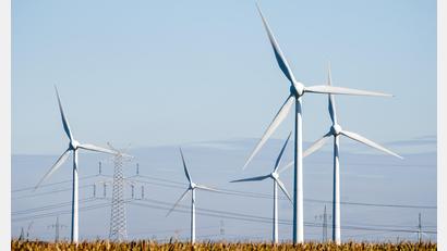 Bild: Hauke-Christian Dittrich
Der Stadtrat dehnt die Konzentrationsflächen für die Windkraft auf etwa vier Prozent des zur Stadtgemeinde gehörenden Gebiets aus.