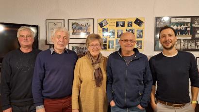 Bild: Steinbauer/exb
Die Sparte Tennis des TV Nabburg hat eine neue Vorstandschaft: (von links) Bernhard Haas, Wolfgang Pfeifer, Hannelore Steinbauer, Robert Schmid und Johannes Balletshofer.