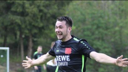 Bild: Jennifer Moore
Maximilian Hößl beim Torjubel.