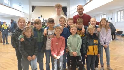 Bild: Thomas Seeberger/exb
Mit zwölf Schülern war die Schach-AG nach Regensburg gereist.