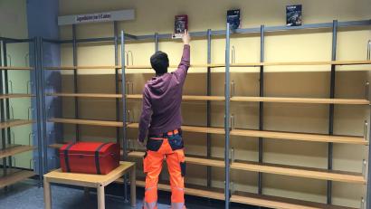 Bild: Wolf/exb
Bevor die Stadtbücherei Windischeschenbach renoviert wird, müssen alle Bücher raus.