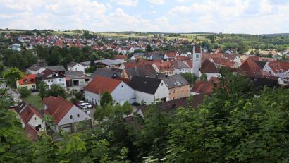 Bild: mrr
Nachweislich seit 700 Jahren besteht der Markt Rieden. Zur Planung der Jubiläumsfeierlichkeiten ist ein Festausschuss ins Leben gerufen worden.
