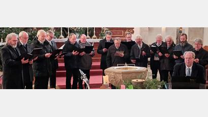 Bild: bjp
Die Chorgemeinschaft aus "Kulmianern" und Trabitzer Männergesangverein feierte ihr langes gemeinsames Schaffen vergangenen Sonntag mit einem Gottesdienst und einer Veranstaltung im Gemeindehaussaal in Neustadt am Kulm