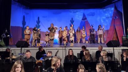 Bild: Markus Werner/exb
Musical "Wakatanka" in Erbendorf: im Dorf der Wakatankas.