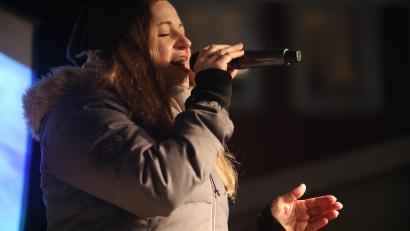 Archivbild: Wolfgang Steinbacher
Karaoke auf dem Amberger Weihnachtsmarkt. Das gibt es noch einmal am Mittwoch, 20. Dezember.