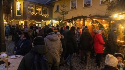 Bild: rw
Die Röthenbacher Dorfweihnacht zog Tausende von Besuchern an.