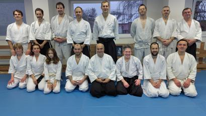 Bild: Eugen Truderung/exb
Die Mitglieder des Stiftland-Aikido waren zum Weihnachtstraining beim befreundeten Aikidoverein Tachov eingeladen.