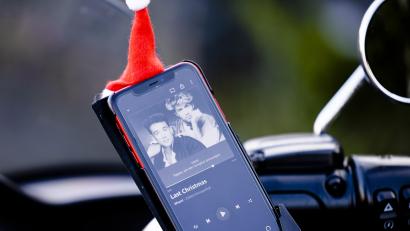 Symbolbild: Frank Molter
Für die einen Folter, für die anderen ein Klassiker: Last Christmas von Wham! polarisiert.