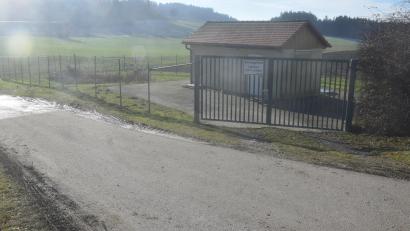 Bild: fz
Absoluter Spitzenreiter nach oben ist die Entwässerungsanlage in Wieselrieth, wo die Gebühren um 2,90 Euro auf 9,91 Euro für den Kubikmeter Abwasser steigen.