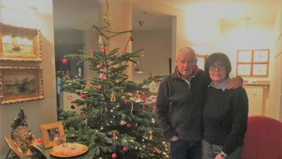 Bild: R. Cenedella
Der Christbaum aus Eslarn steht bereits in der Wohnung der Familie Cenedella in Mailand.