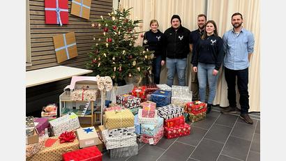 Bild: hme
Einen Berg von Paketen spenden die Kirwaleit Weißenbrunn bei Kohlberg an das Kinderheim St. Elisabeth in Windischeschenbach.