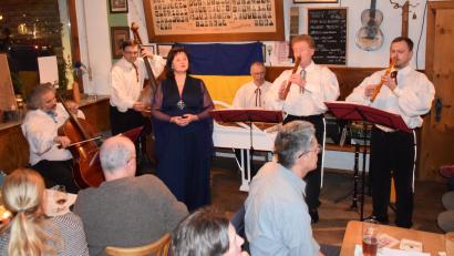 Bild: wku
Die ukrainischen Musiker begeisterten das Publikum im Gasthof zum Hirschen.