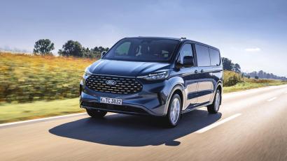 Bild: Ford/dpa
Der neue Tourneo Custom bietet als familienfreundliche Großraumlimousine bis zu neun Sitzplätze.