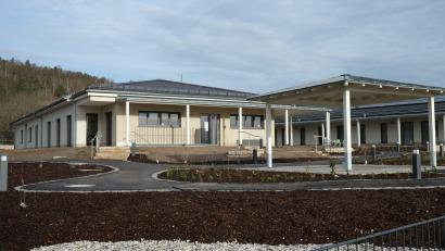 Bild: Hirsch
Nach 19-monatiger Bauzeit ist das Bruder-Gerhard-Hospiz in Schwandorf fertiggestellt.