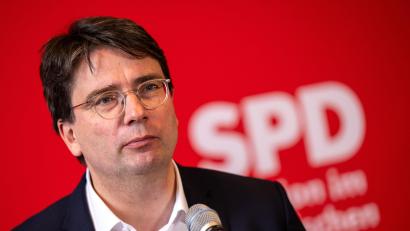 Archivbild: Peter Kneffel
Der Fraktionsvorsitzende der bayerischen SPD-Landtagsfraktion Florian von Brunn