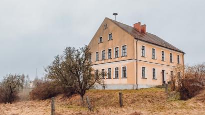 Bild: Susanne Forster
Die Knabenschule – das Alte Schloss – in Bärnau soll umgebaut werden. Bauamtsleiter Wolfgang Kaiser nennt Details.