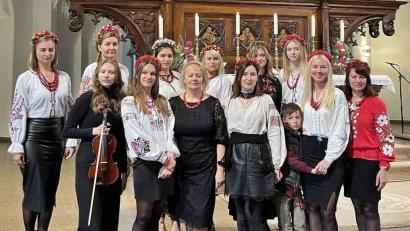 Bild: Olena Kokidko/exb
Ein ukrainisches Chorprojekt unter der Leitung von Olena Kokidko ist zum Friedenstag der Vereinten Nationen zu Gast in Brand.