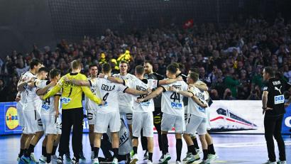 Bild: Tom Weller/dpa
Die DHB-Auswahl legt einen Traumstart in die Europameisterschaft hin.