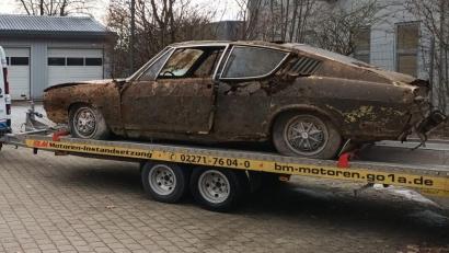 Bild: Krupp/exb
Die Substanz ist marode, der Wagen rostzerfressen. Stephan Krupp, ein Autohändler aus dem Rheinland, hat den rätselhaften, einst versunkenen Audi aus Tännesberg dennoch gekauft.