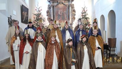 Bild: fpoz/exb
Die Sternsinger der Expositurgemeinde Mariä Heimsuchung Poppenreuth.