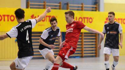 Bild: mhs
Im Vorjahr standen sich bei der Futsal-Kreismeisterschaft die SpVgg Pfreimd und der SV Leonberg (2:0) gegenüber. Beide Vereinde haben sich erneut für die Kreistitelkämpfe qualifiziert.