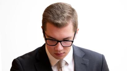 Bild: Sven Hoppe/dpa
Daniel Halemba lässt auch seine Mitgliedsrechte in der AfD ruhen.