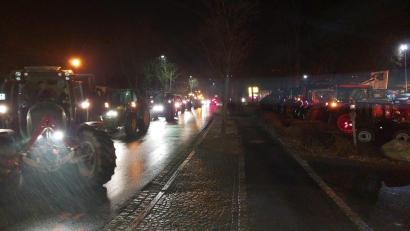 Bild: exb; Sternfahrt/Roland Schecklmann
Nach circa zwei Stunden Rundfahrt kamen die Fahrzeuge alle wieder sicher und wohlbehalten in Kirchenthumbach an.