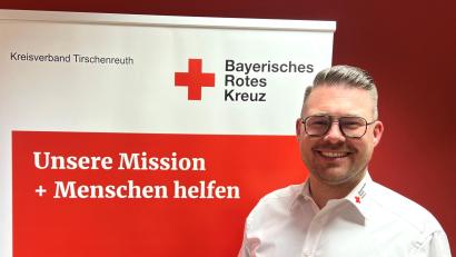 Bild: BRK Kreisverband Tirschenreuth/exb
Sven Lehner wurde zum neuen Geschäftsführer des BRK Kreisverbands Tirschenreuth bestellt. Am 1. April ist sein offizieller Amtsantritt.