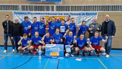 Bild: Mike Koriath/BFV
Die SpVgg Pfreimd hat ihren Titel bei der Futsal-Bezirksmeisterschaft erfolgreich verteidigt und vertritt die Oberpfalz bei der "Bayerischen" in der kommenden Woche in Amberg.