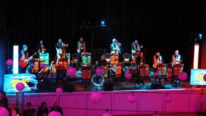 Bild: njn
Die OM-Bigband sorgte beim Stadtball in Erbendorf für den richtigen Sound.