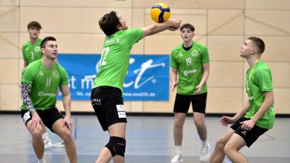 Archivbild: Hubert Ziegler
Leo Rester (rechts) wurde zum wertvollsten Spieler des VC DJK Amberg beim ersten Saisonsieg in München gekürt.