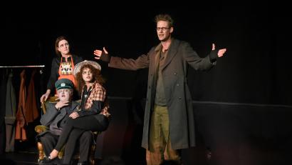 Bild: Tobias Schwarzmeier
Düstere Atmosphäre beim LTO-Stück "Draußen vor der Türe".