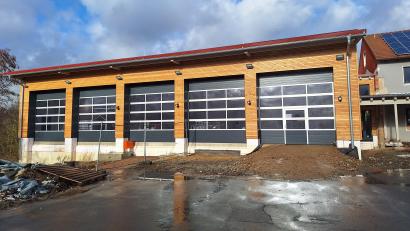 Bild: bey
Das neue Feuerwehrhaus in Eslarn entsteht am alten Standort, um weitere Leerstände zu vermeiden.