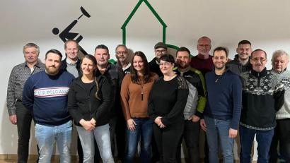 Bild: Dinkelmeyer/exb
Die Stockschützen Wernberg-Köblitz wählen einen neuen Gesamtvorstandschaft (nicht im Bild sind Manuela Unger und Georg Rebl).