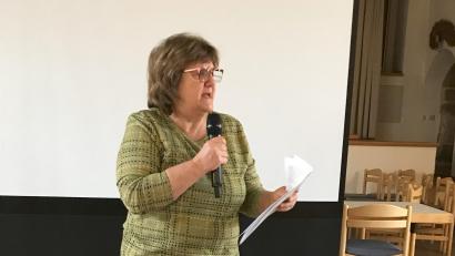 Bild: Rita König/exb
Anni Lautenbacher trug unter anderem ihr Mundartgedicht „Der Vorsatz“ vor.