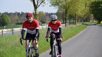 Bild: Krones
Markus Burgenmeister (links) tritt ordentlich in die Pedale.
