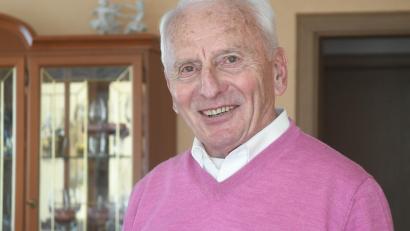 Bild: Gabi Schönberger
Der ehemalige Weidener Stadtrat Hans Hiermaier wird 80 Jahre alt. Zum Jubiläum blickt Hiermaier zurück auf seine Zeit im Stadtrat und schaut optimistisch in die Zukunft.