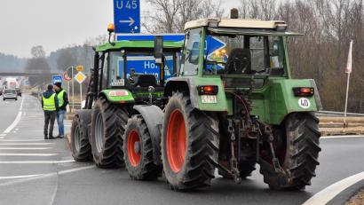 Bild: Stephan Huber
Diese Auffahrt ist gesperrt. Am Mittwoch blockierten die Bauern zeitweise die Zufahrten zur Autobahn A6, um auf ihre Anliegen aufmerksam zu machen.