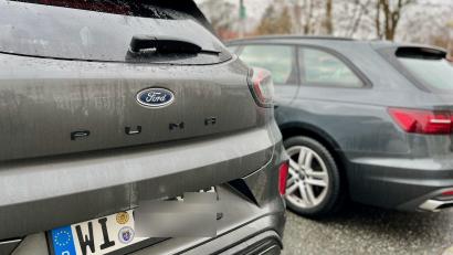 Bild: Gabi Schönberger
In der Region sind vermehrt Autos mit Wiesbadener Kennzeichen unterwegs. Woran liegt's?