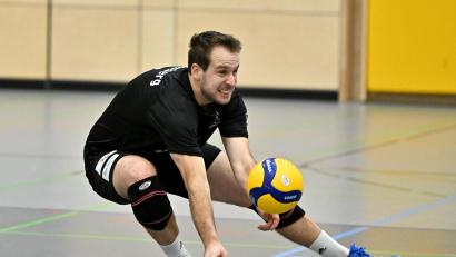 Archivbild: Hubert Ziegler
Der Volleyball-Drittligist VC DJK Amberg (im Bild Spielertrainer Florian Birner) empfängt am Samstag das Spitzenteam VFG Marktredwitz.
