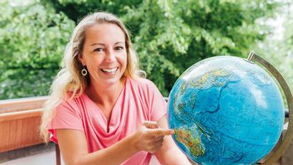 Bild: Kris Braun/dpa
Reisebloggerin Carina Herrmann reist gerne allein um die Welt - und rät jedem Reisenden: Du kannst das auch!