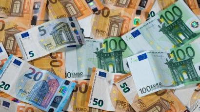 Symbolbild: Jens Büttner
Insgesamt auf knapp zwei Millionen Euro summiert sich der Gesamthaushalt der Verwaltungsgemeinschaft Neukirchen für 2024.