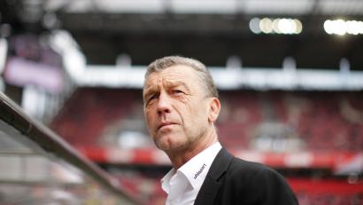 Archivbild: Rolf Vennenbernd/dpa
Florian Hinterberger in seiner Zeit als Sportchef bei den "Löwen".