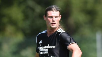 Archivbild: A. Schwarzmeier
Matthias Küffner war bereits vor einigen Jahren Spielertrainer in Ebnath. Nun kehrt der 40-Jährige als Nachfolger von Oliver Drechsler auf die Trainerbank zurück.