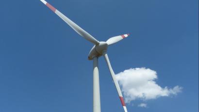 Symbolbild: Portner
Das geplante Windkraftprojekt Sattelroß tangiert Oberviechtach nicht nur als Nachbarkommune, die Stadt besitzt auch Flächen.