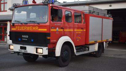 Bild: bnr
Das Tanklöschfahrzeug TLF 16/25 steht seit 32 Jahren im Dienst der Feuerwehr Nabburg. Eine Ersatzbeschaffung wurde vom Stadtrat genehmigt.