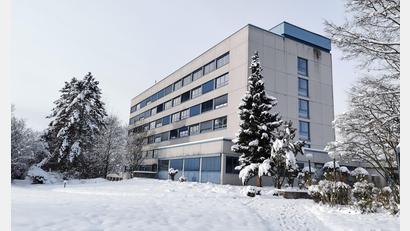Bild: Portner
Den Bürgern der Region liegt der Erhalt des Krankenhauses Oberviechtach am Herzen. Rund 4000 Unterschriften auf der Petition des CSU-Ortsverbandes sind ein starkes Votum.