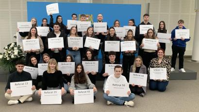 Bild: Raab/exb
Nabburger Bankazubis besuchen Bayerisches Staatsministerium für Finanzen und für Heimat.