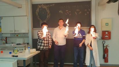 Bild: Claudia Wittmann/exb 
Beim Info-Tag der Fachober- und Berufsoberschule gab es teils spektakuläre Bilder zu sehen.