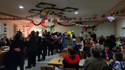 Bild: rwo
Als Besuchermagnet erwies sich einmal mehr die Faschingsparty der Kastler Sportschützen.